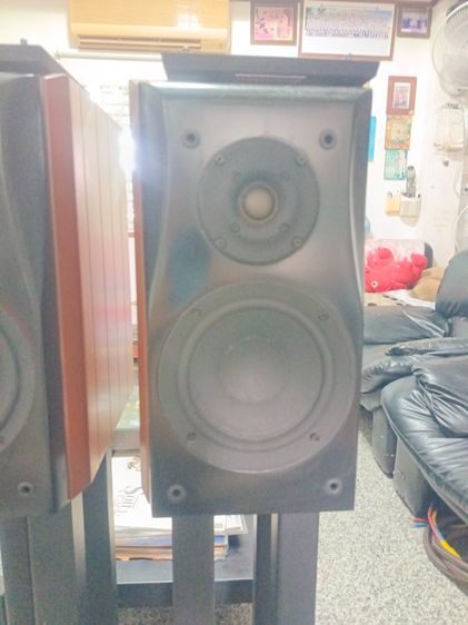 ขาย ลำโพง วางหิ้ง Sherman (Technology by Germany) + ขาตั้ง KTT 4 เสา สวยงาม พร้อม Spike 8 ตัว รูปที่ 7