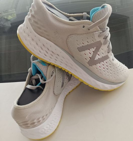 ขายถูก New Balance 1080 size 40/255cm ของแท้ 100%  สภาพสวย รูปที่ 2