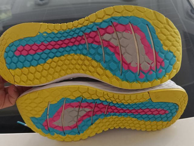 ขายถูก New Balance 1080 size 40/255cm ของแท้ 100%  สภาพสวย รูปที่ 6