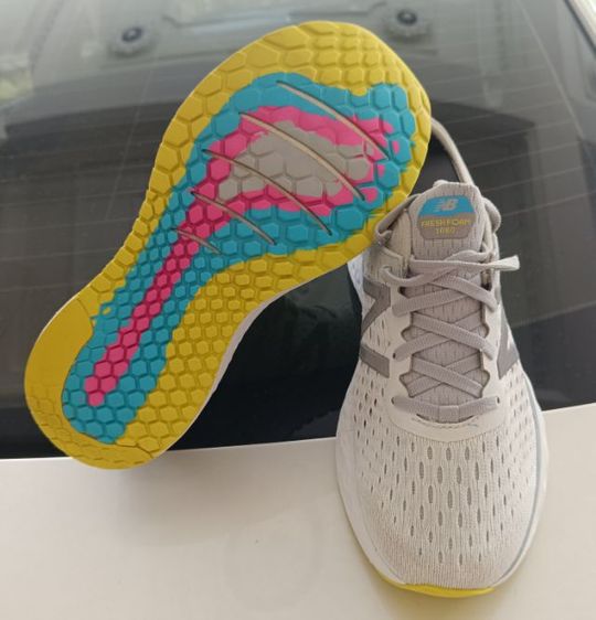 ขายถูก New Balance 1080 size 40/255cm ของแท้ 100%  สภาพสวย รูปที่ 5