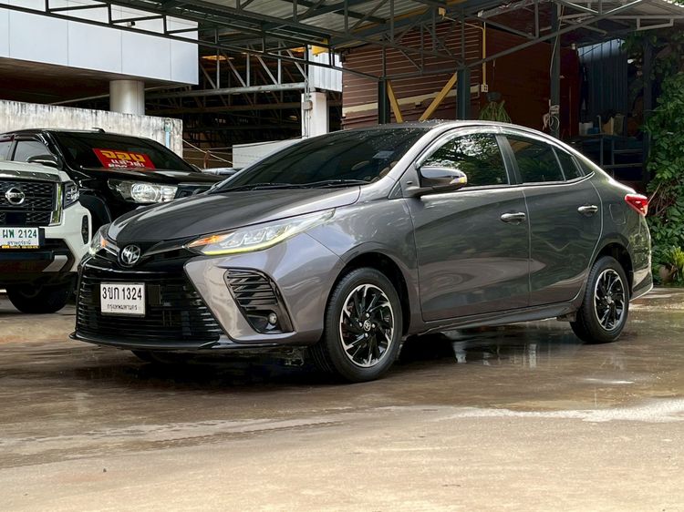 Toyota Yaris ATIV 2022 1.2 Sport Premium Sedan เบนซิน ไม่ติดแก๊ส เกียร์อัตโนมัติ เทา รูปที่ 3