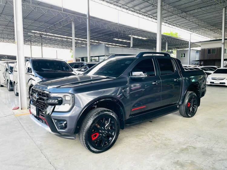 รถ Ford Ranger 2.0 Bi-Turbo Hi-Rider Storntrak สี เทา