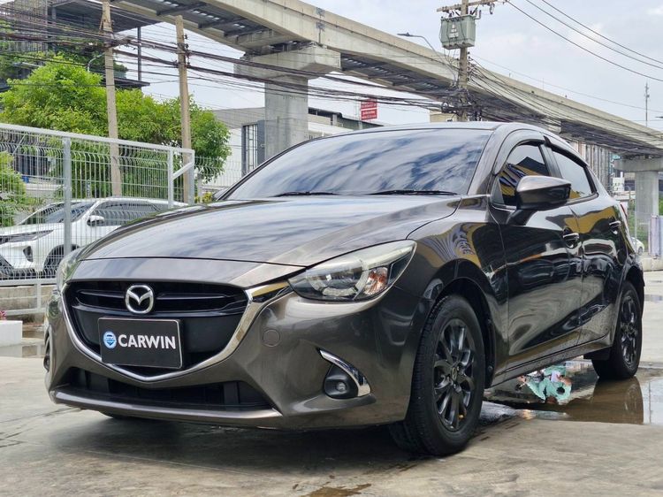 รถ Mazda Mazda 2 1.3 High Connect สี น้ำตาล
