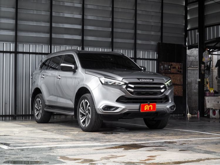 Isuzu MU-X 2021 3.0 Ultimate AT 2WD Utility-car ดีเซล ไม่ติดแก๊ส เกียร์อัตโนมัติ เทา รูปที่ 2