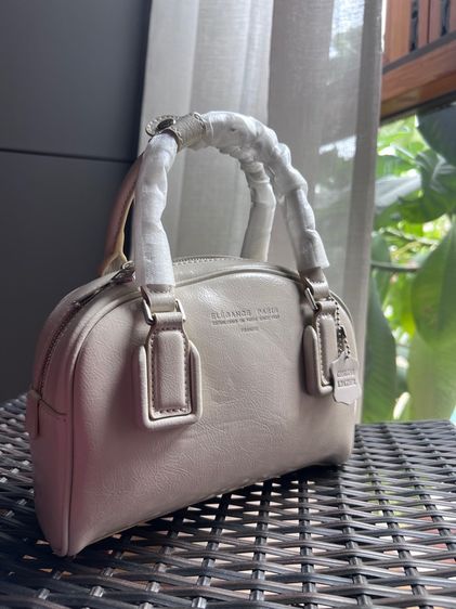 หญิง อื่นๆ หนังแท้ อื่นๆ elegance Paris 
