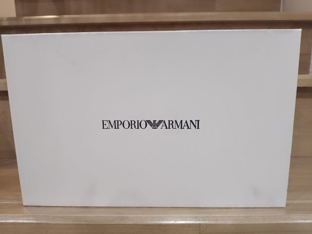 รองเท้าผ้าใบ emporio armani ของแท้มือ 1 รูปที่ 7