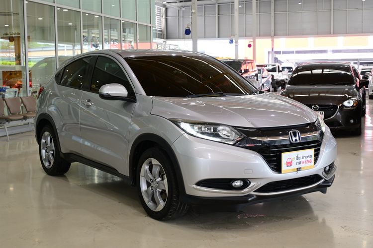 Honda HR-V 2015 1.8 E Utility-car เบนซิน ไม่ติดแก๊ส เกียร์อัตโนมัติ บรอนซ์เงิน รูปที่ 2