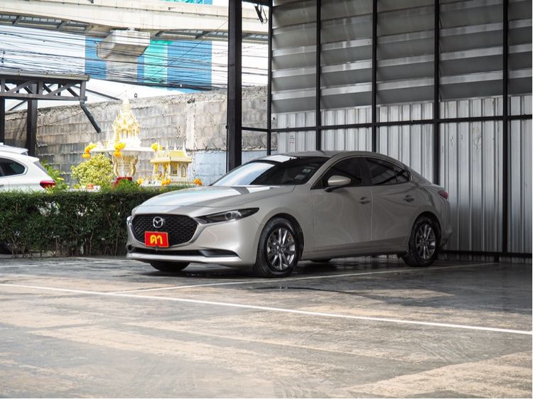 รถ Mazda Mazda3 2.0 C สี เทา