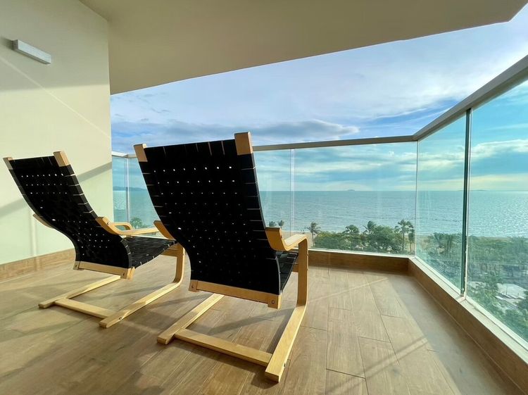FOR RENT Cetus Beachfront Pattaya – Luxury Seaside Living