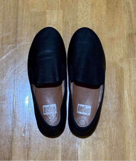 รองเท้าคัทชูหนัง Fitflop รูปที่ 4