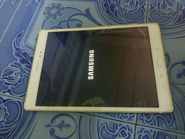 samsung tab a จอ10นิ้ว ตำหนิเยอะอ่านด้านในก่อนทัก รูปที่ 3