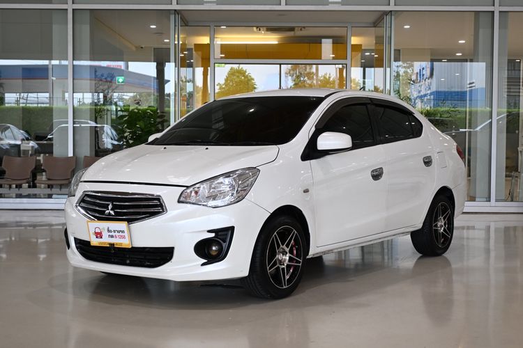 Mitsubishi Attrage 2014 1.2 GLX Sedan เบนซิน ไม่ติดแก๊ส เกียร์อัตโนมัติ ขาว รูปที่ 3