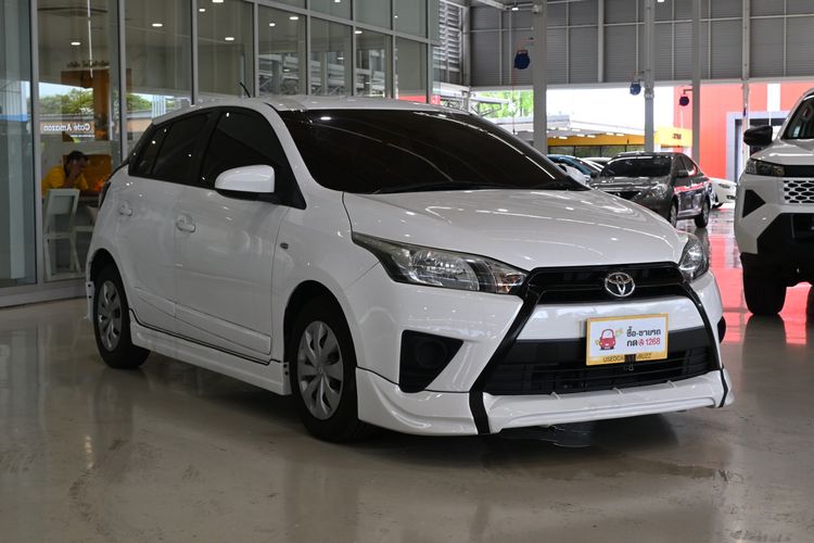Toyota Yaris 2014 1.2 J Sedan เบนซิน ไม่ติดแก๊ส เกียร์อัตโนมัติ ขาว รูปที่ 3