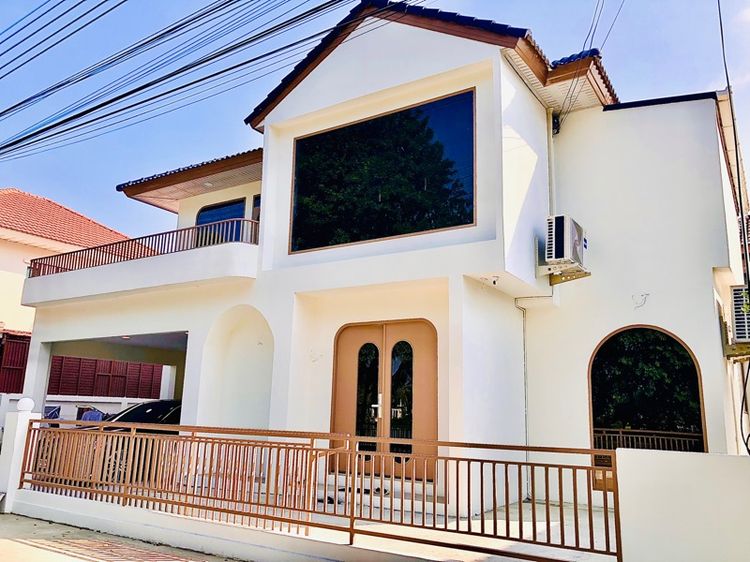 Property Perfect ตกแต่งครบ 2022 ใช่ ขาย ให้เช่า บ้านวิวทะเลสาบ พร้อมเครื่องใช้ไฟฟ้าเฟอร์นิเจอร์ ฟรีน้ำ เน๊ต รูปที่ 2