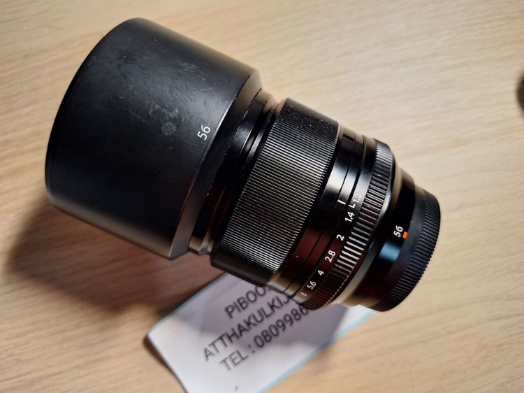 เลนส์ช่างแต่งหน้า Fuji XF 56mm F1.2 Fujifilm Fujinon