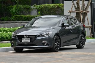 ขาย Mazda 3 2.0 S SKYACTIV Sedan 4 ประตู รุ่นท็อปสุด รถบ้านสภาพดีมีประวัติศูนย์ตามระยะ พร้อมใช้งาน