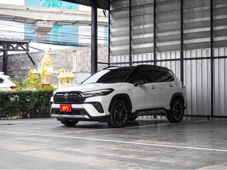 Toyota Corolla Cross 2024 1.8 Hybrid Premium Safety GR Sport Utility-car ไฮบริด ไม่ติดแก๊ส เกียร์อัตโนมัติ ขาว