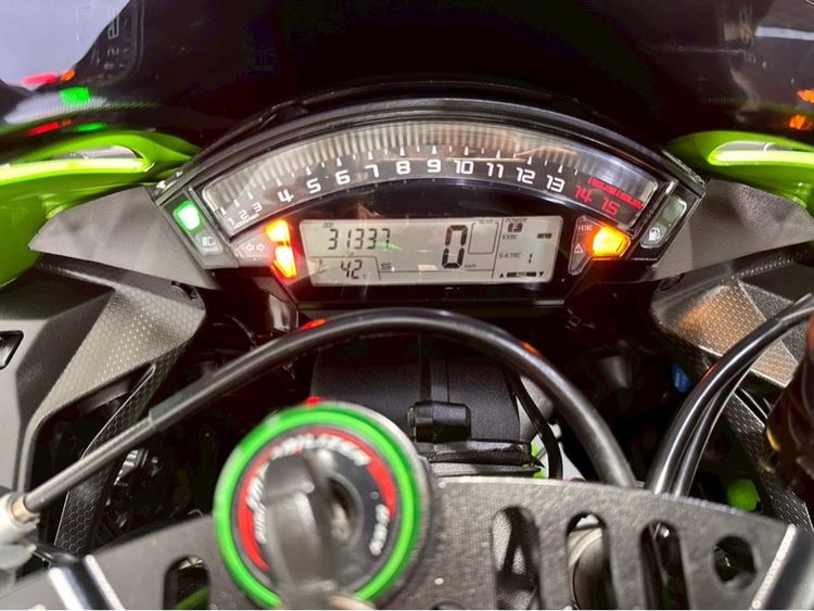 Zx10r ปี 2019 รูปที่ 16