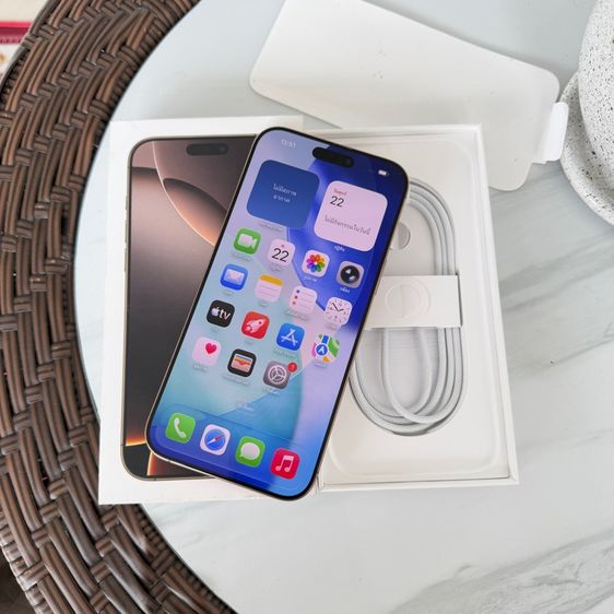 256 GB iphone 16 pro max 256g