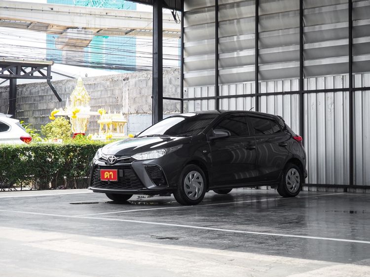 รถ Toyota Yaris 1.2 Entry สี เทา