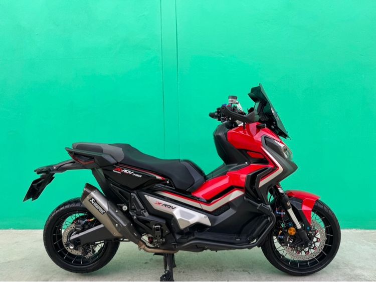 2020 Honda X-adv750 สีแดง ปี18จด20 แต่งเป็นแสน