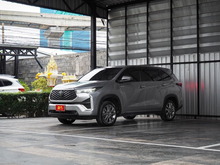 Toyota Innova 2024 2.0 Zenix HEV Premium Utility-car ไฮบริด ไม่ติดแก๊ส เกียร์อัตโนมัติ เทา