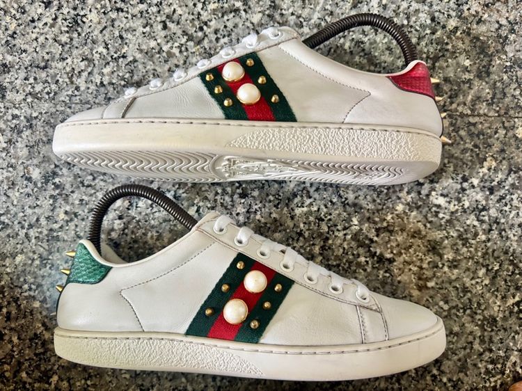 Gucci Ace Studded Pearl Spikes เบอร์37.5 รูปที่ 3