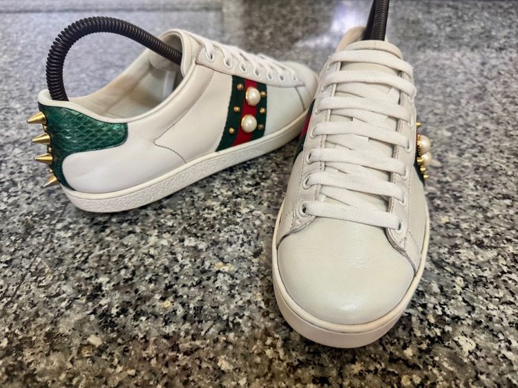 Gucci Ace Studded Pearl Spikes เบอร์37.5