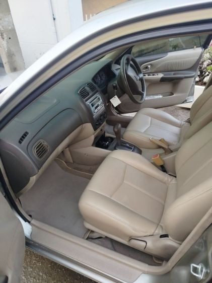 Ford Laser 2005 1.6 Tierra VXi Sedan เบนซิน เกียร์อัตโนมัติ บรอนซ์ทอง รูปที่ 4