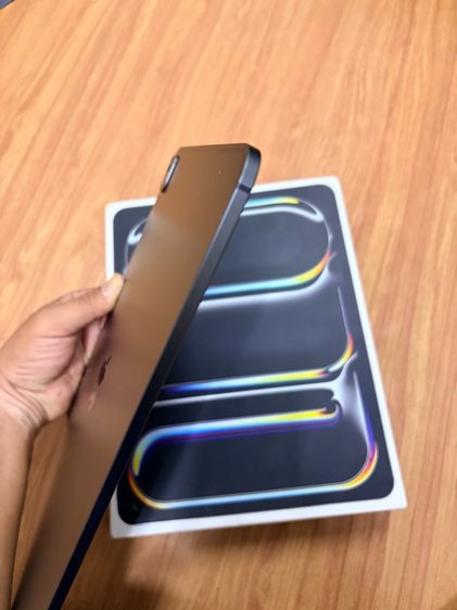iPad Pro m4 13 inch  256 gb WiFi  สภาพสวยไร้รอย รูปที่ 4