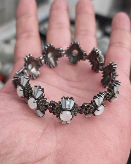 สร้อยข้อมือเงินแท้มุกแท้​ งานแบรนด์สั่งทำ​ สวยมาก​ ราคาแบ่งปันครับ