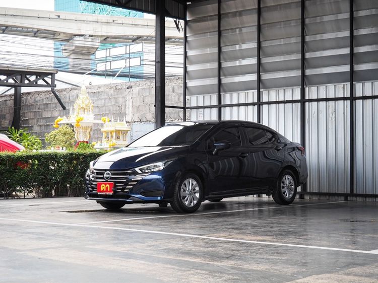 รถ Nissan Almera 1.0 V สี น้ำเงิน