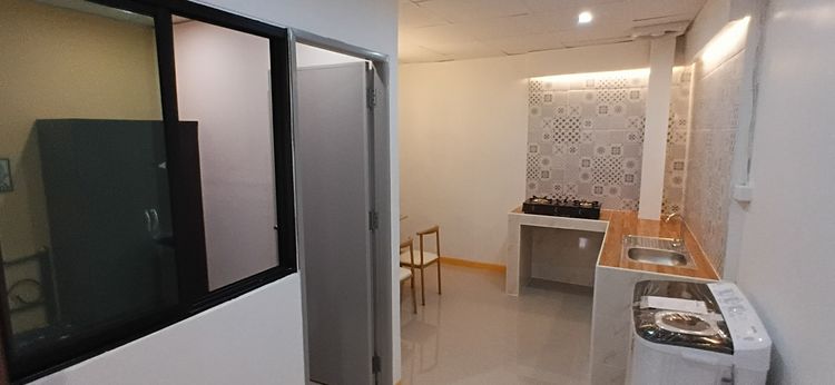 ตกแต่งครบ 4ห้องนอนขายหมู่บ้านชอรุ่งเรืองหก20วาใกล้เทศบาลบางบัวทอง  รูปที่ 2