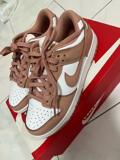 Nike Duck Low w