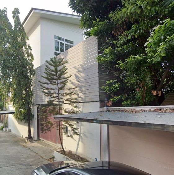 ขายบ้านเดี่ยวสุขุมวิท71 ที่ดินพร้อมบ้านปรีดีพนมยงค์14 80ตร.ว บ้านพร้อมตึก 3ชั้น 1 หลัง เหมาะทำออฟฟิศ สำนักงาน มีพื้นที่ทำโกดังเก็บของ office