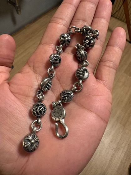 ข้อมือ chrome hearts