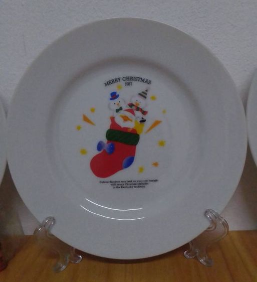 KFC จานเซรามิคงานวินเทจ 1987 ของใหม่ทั้งหมด 750 บาทรวมส่ง รูปที่ 3