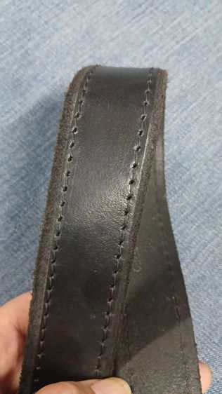 เข็มขัดหนังแท้ Oil Tanned Leather เอว 28 ถึง 34 กว้าง 1.4 ยาวรวมหัว 39.5 ทำจากหนังฟอกฝาดอัดน้ำมัน
หนังสวย สภาพหล่อ รูปที่ 4