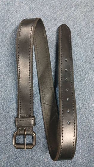 เข็มขัดหนังแท้ Oil Tanned Leather เอว 28 ถึง 34 กว้าง 1.4 ยาวรวมหัว 39.5 ทำจากหนังฟอกฝาดอัดน้ำมัน
หนังสวย สภาพหล่อ รูปที่ 7