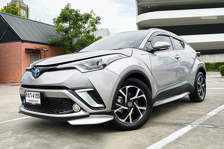 รถ Toyota C-HR 1.8 HV Hi สี เทา