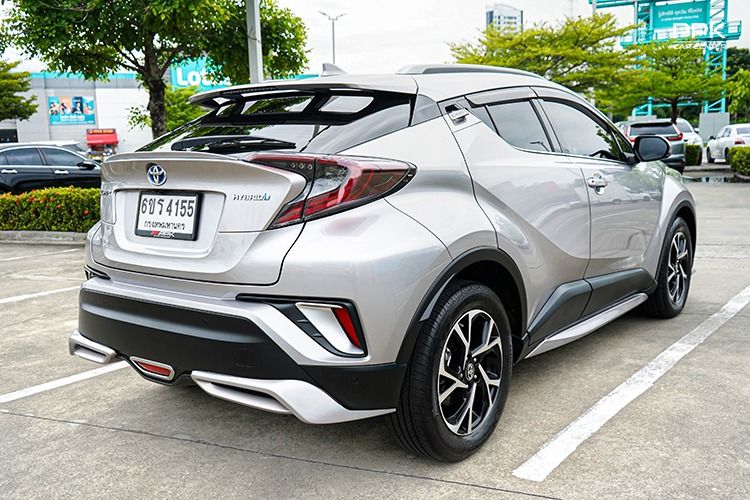 Toyota C-HR 2018 1.8 HV Hi Utility-car ดีเซล ไม่ติดแก๊ส เกียร์อัตโนมัติ เทา รูปที่ 4