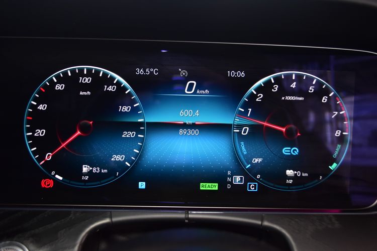 Mercedes-Benz E-Class 2022 E300e Sedan เบนซิน ไม่ติดแก๊ส เกียร์อัตโนมัติ เทา รูปที่ 2