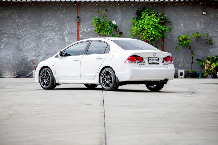 Honda Civic 2011 1.8 S i-VTEC Sedan เบนซิน เกียร์อัตโนมัติ ขาว รูปที่ 4