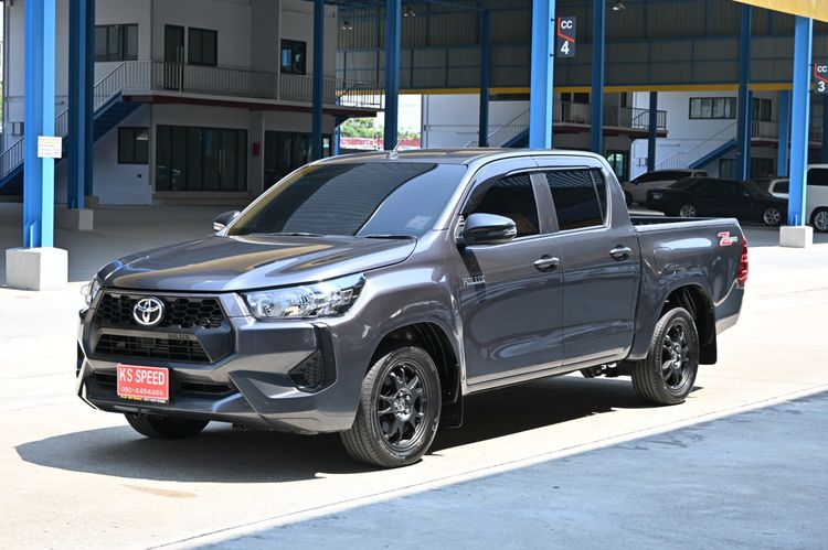 รถ Toyota Hilux Revo 2.4 Z Edition Entry สี เทา