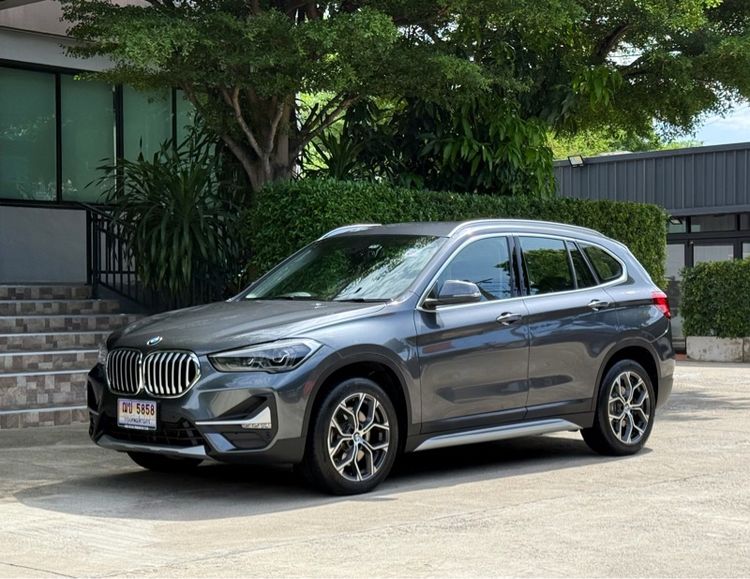 BMW X1 2022 2.0 sDrive20d Utility-car ดีเซล ไม่ติดแก๊ส เกียร์อัตโนมัติ เทา รูปที่ 4