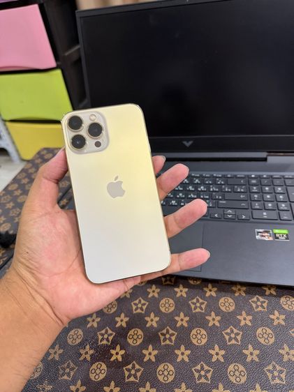 iPhone 13 Pro Max 128GB gold เดิมๆ เครื่องศูนย์แท้ จอแท้ลื่น ใช้งานปกติ สอบถามเพิ่มเติมได้ครับ