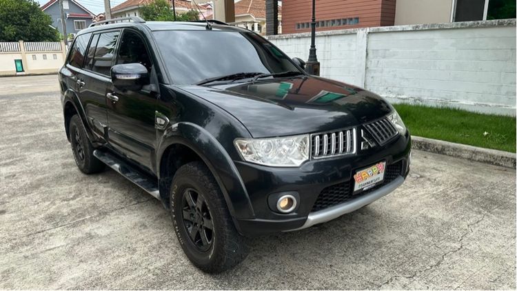 Mitsubishi Pajero Sport 2010 3.2 GT 4WD Utility-car ดีเซล เกียร์อัตโนมัติ ดำ รูปที่ 3