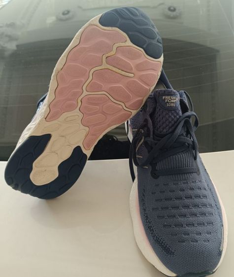 ขายถูก New Balance 1080 size 44/280cm ของแท้ 100% สภาพสวย นุ่มแน่น เบาสบาย รูปที่ 3