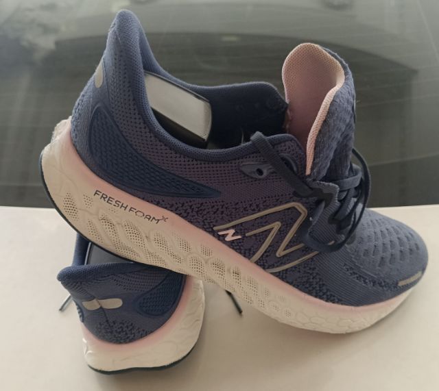 ขายถูก New Balance 1080 size 44/280cm ของแท้ 100% สภาพสวย นุ่มแน่น เบาสบาย รูปที่ 4