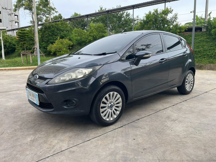 รถ Ford Fiesta 1.5 Sport สี เทา
